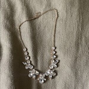 NWOT Elegant Silver Crystal Necklace